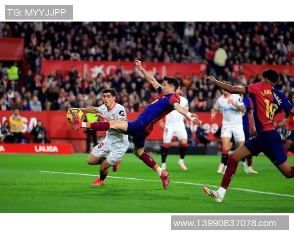 足球巨星风采全集：全球顶尖球员经典瞬间精彩回顾